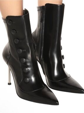 Alexander McQueen Victorian Button Boots